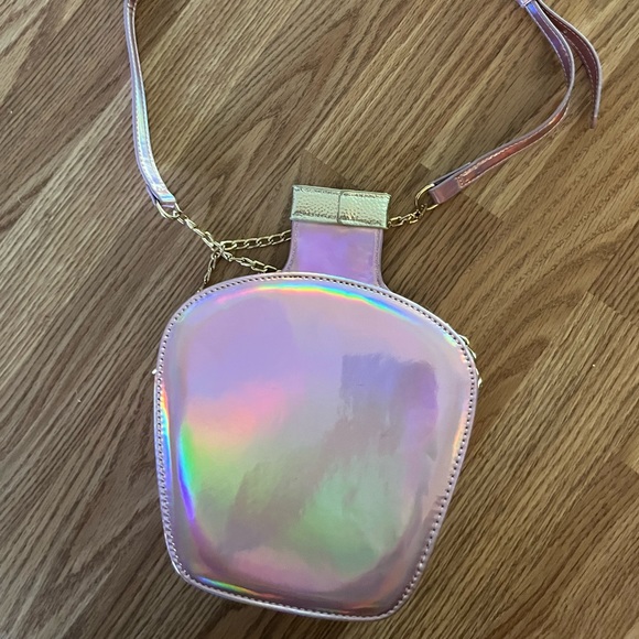 Tequila Shaped Bag - Picture 3 of 3